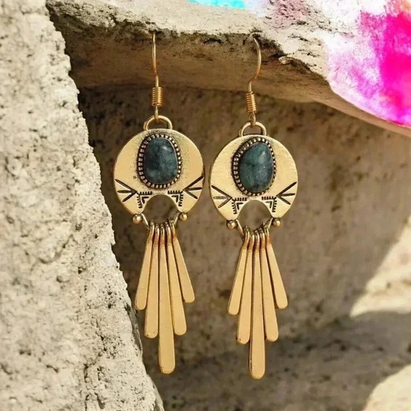 🆕️Boho Chic Gold Plated Vintage Dangle Earrings With Gemstone Imitation Inlay - Picture 1 of 8